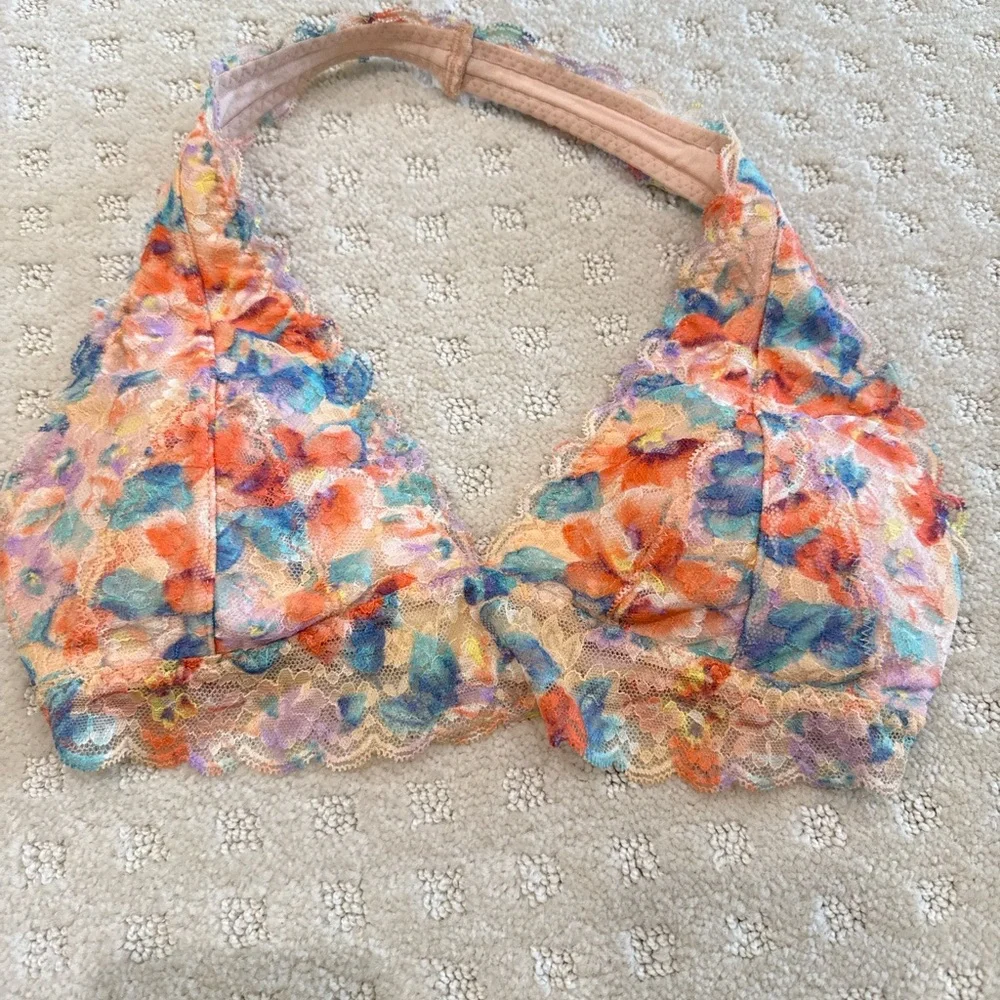 Gilly Hicks Sydney Floral Lace Halter Bralette Size Small - Picture 2 of 4